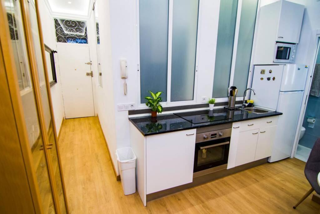 Piso Vip Anton Martin. Madrid Centro. Apartment Ngoại thất bức ảnh